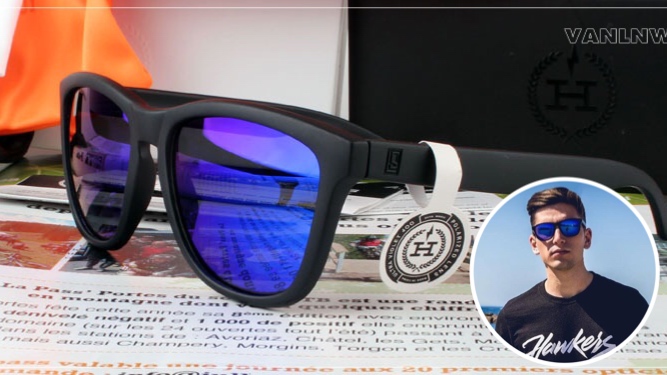 แว่นกันแดด HAWKERS X LUIS SUÁREZ <ปรอทน้ำเงิน>