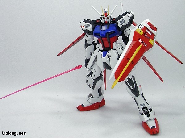 MG Strike Gundam