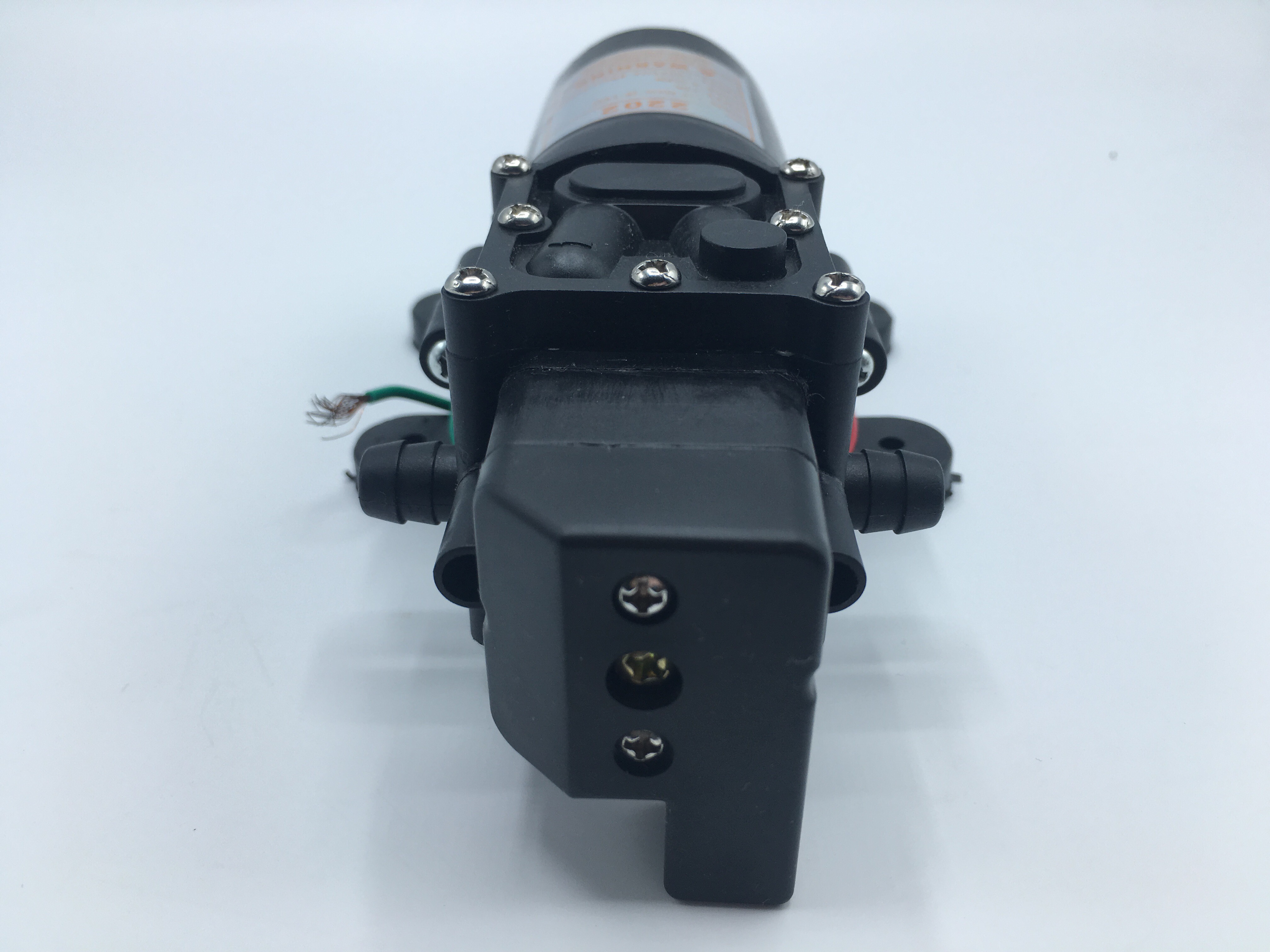 เครื่องพ่นยา DC12V 6.8 บาร์ แบบเสียบสาย 3/8"