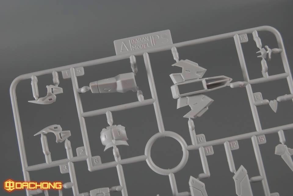 MG 1/100 (8807) Red Frame w/mars jacket [Daban]