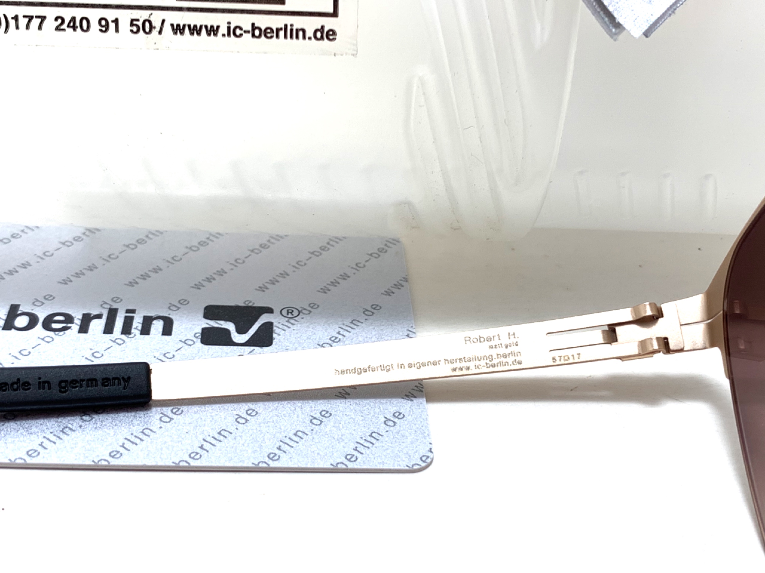 แว่นกันแดด ic berlin model Robert H. matt gold 57-17 <ทอง>