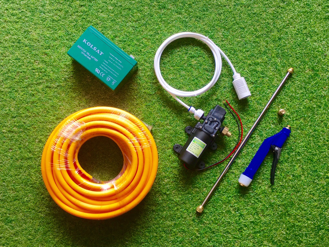 ชุด 28 ปั๊มพ่นยา DC12V 8 บาร์ ( สินค้าขายดี ) + สายพ่นยา 20 เมตร