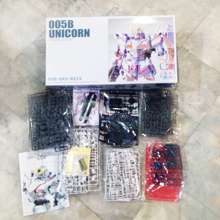 MG (005B) 1/100 RX-O Unicorn Gundam Ver. Ka+Base+ปืนกลคู่ 1 กระบอก