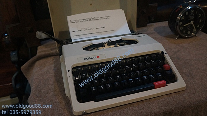 เครื่องพิมพ์ดีด olympia รหัส20963to