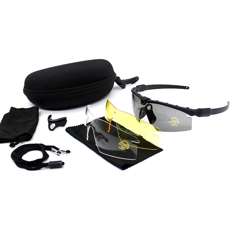 แว่นกันแดด แว่นปั่นจักรยาน แว่นกันแดดทรงสปอร์ต <สีดำ> เปลี่ยนเลนส์ได้ 3 สี