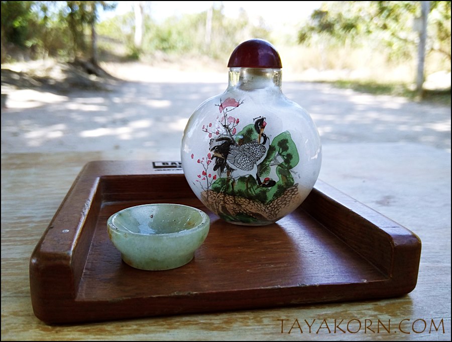 จานยานัตถ์พกพา (จานหยกใบเล็ก) personal snuff tobacco jade dish TKTJ-JS1A