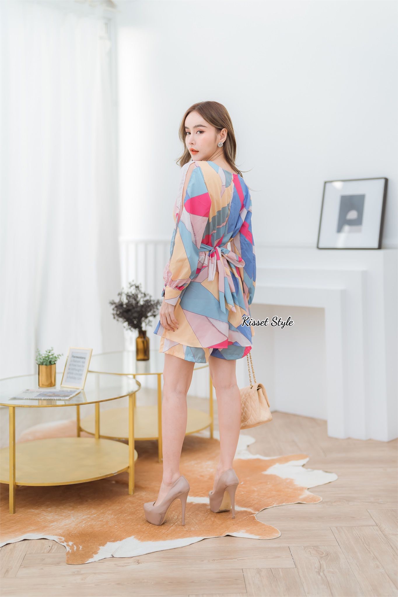 จั๊มสูทขาสั้น หลากสี ลายกราฟฟิก งานป้าย Kisset Style