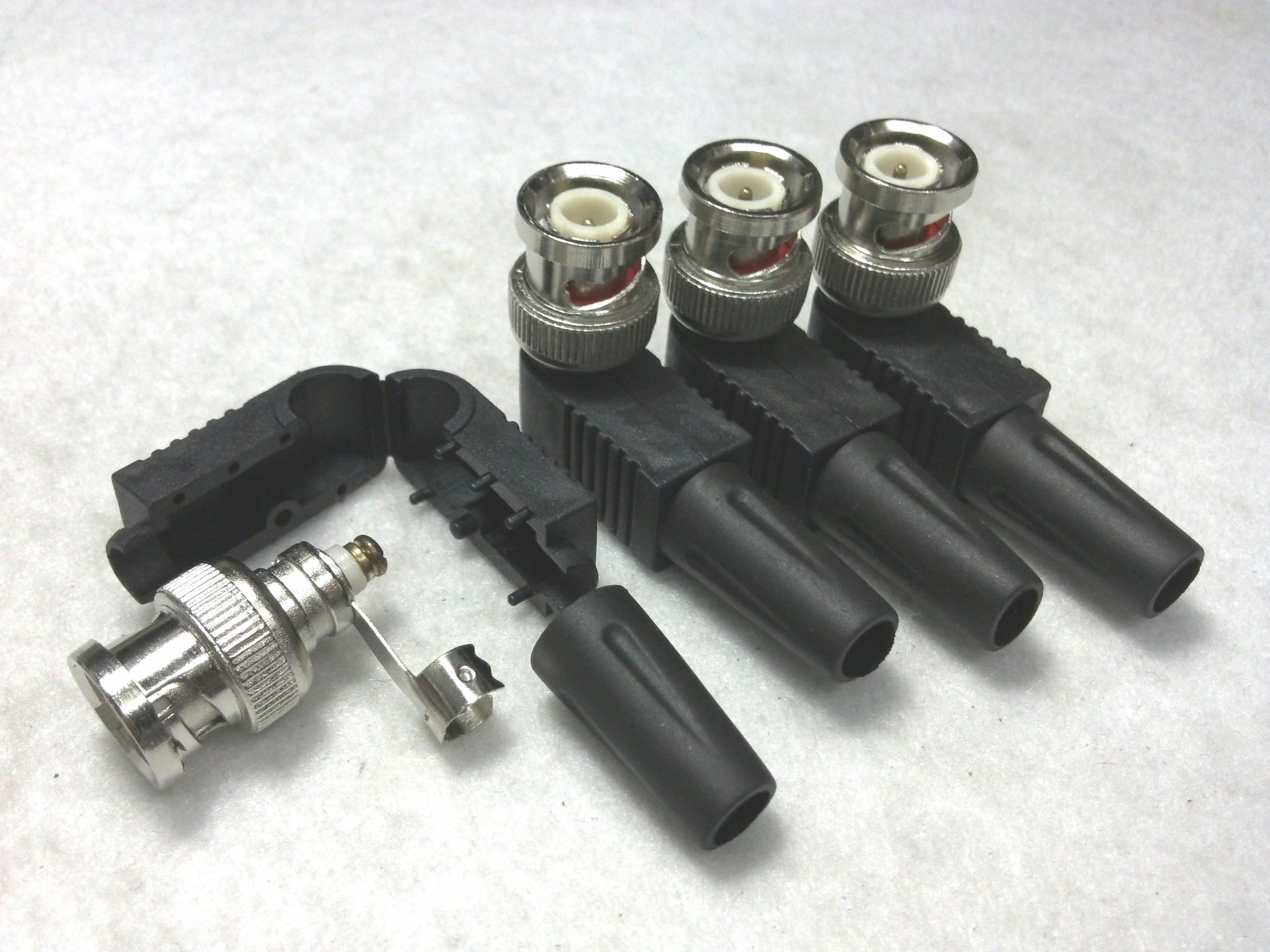 P.BNC ท้ายยาง-แบบงอ