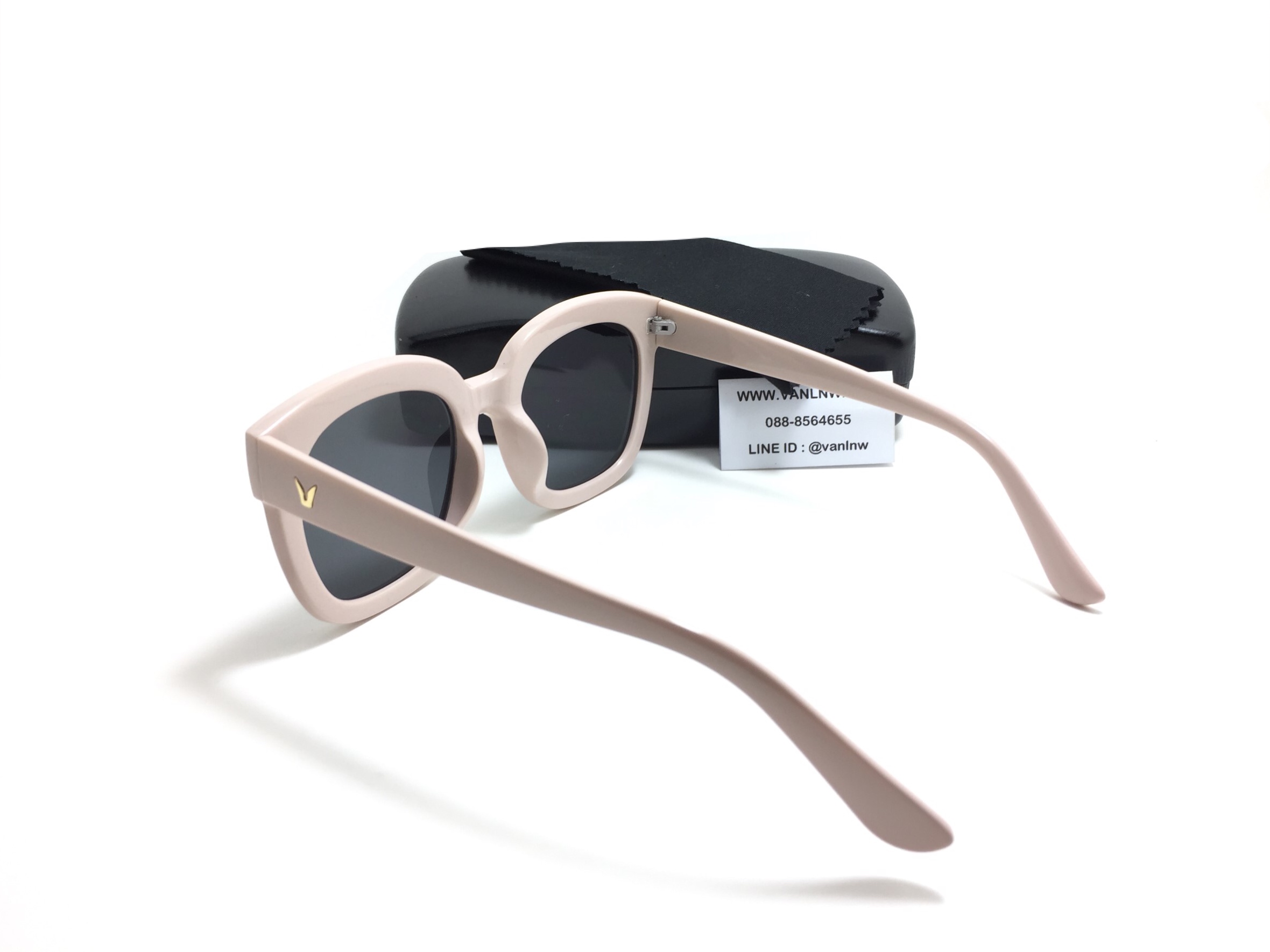 แว่นกันแดดแฟชั่น GM Matti Meter White OF8689 59-16 145 <ชมพู>