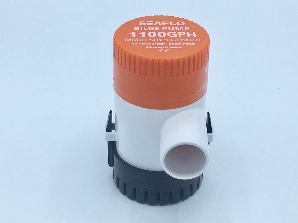 06-1100-GPH-12VDC ปั๊มน้ำโซล่าเซลล์ แบบแช่ 12 โวลต์ 1100-GPH SEAFLO ของแท้!!! ( สินค้าขายดี ) SKU-008