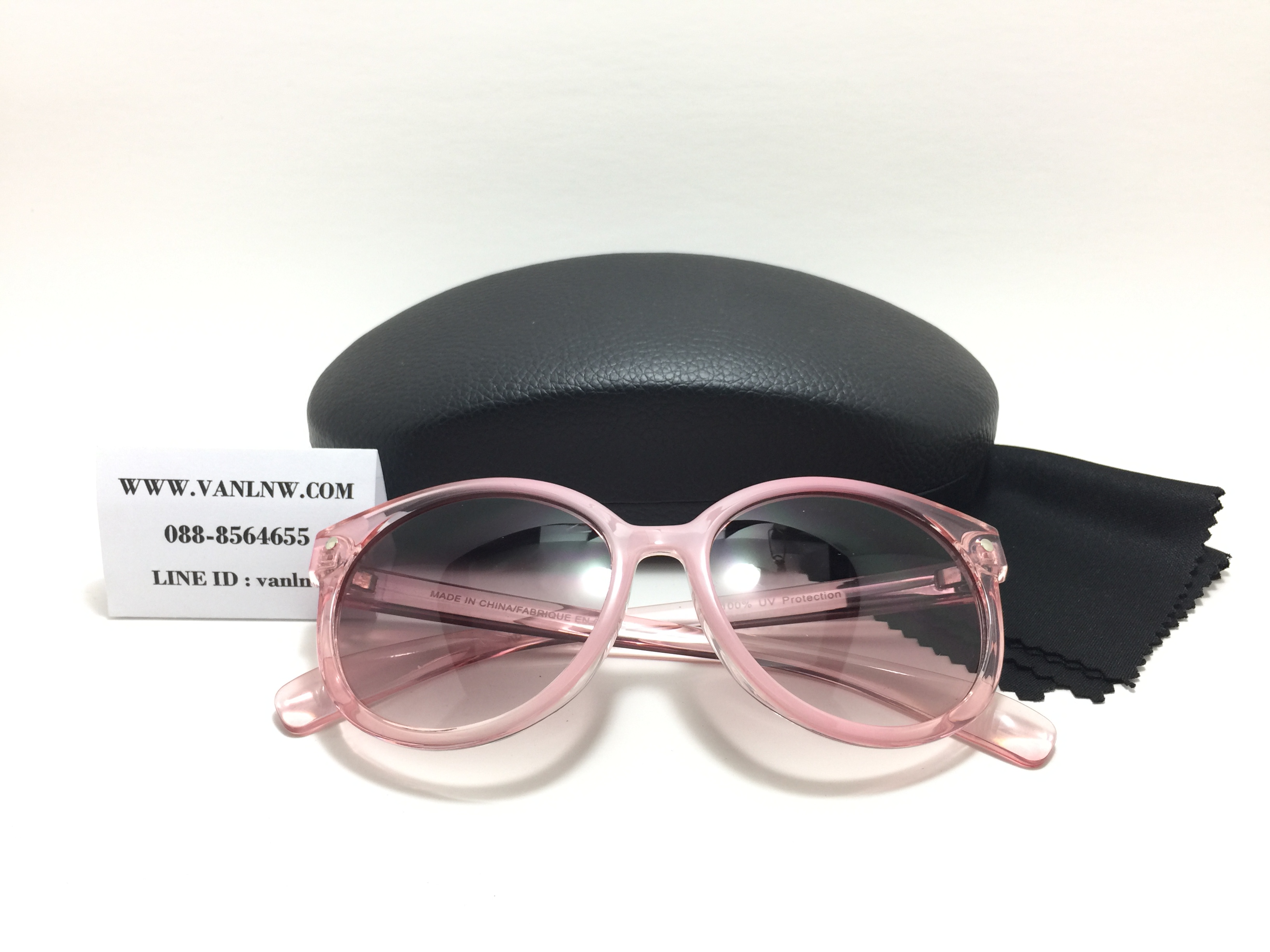 แว่นกันแดด France Design 52-13-135 <ชมพู>