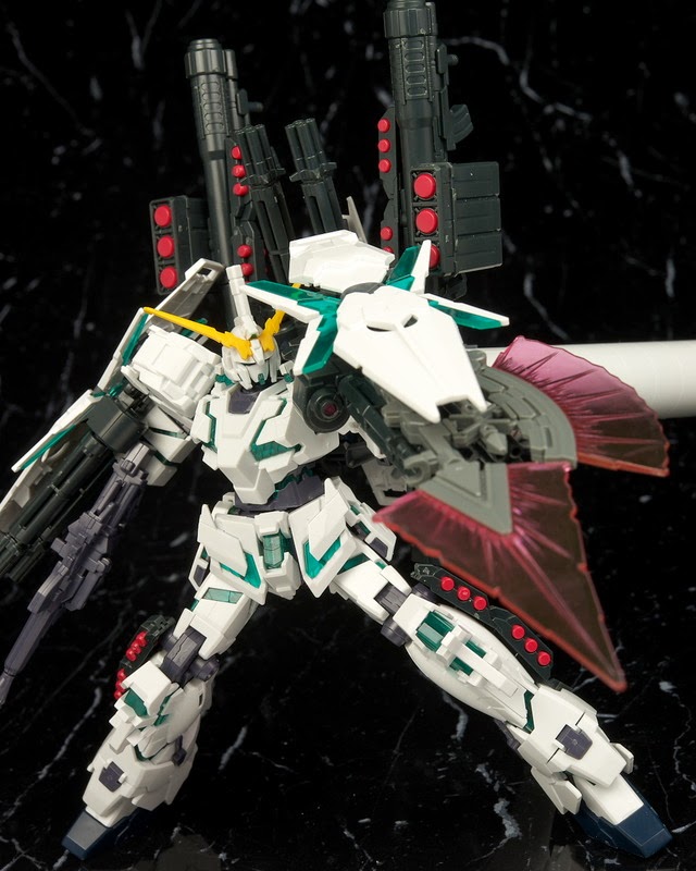 Hyper Beam Javelin RX-0 Full Armor Unicorn Gundam