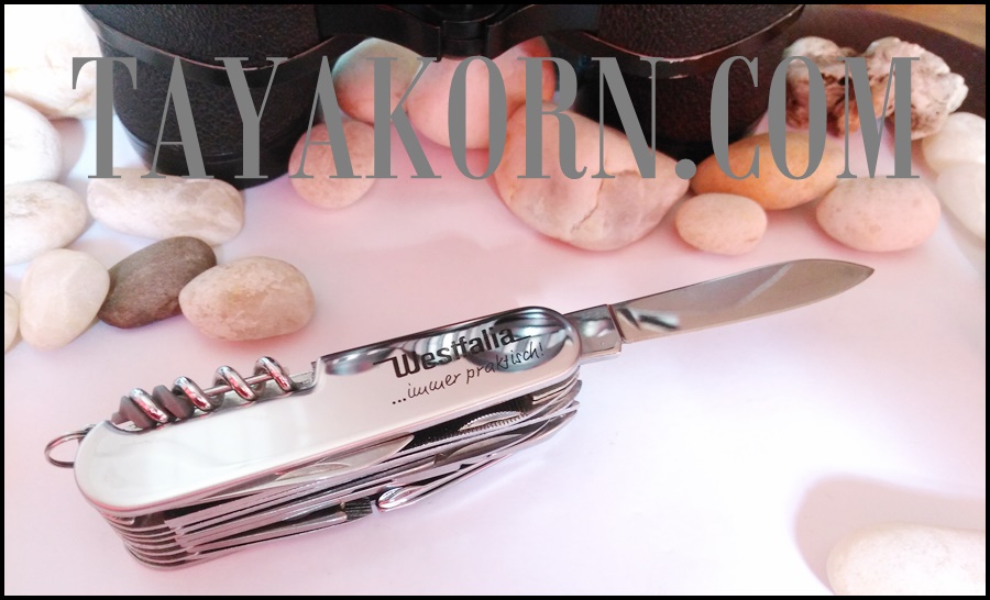 มีดพับแคมป์ปิ้งไวท์ Camping White Stainless Steel อุปกรณ์ 16 ฟังชั่น