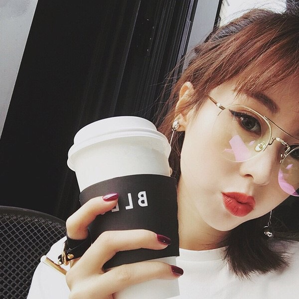 แว่นกันแดดแฟชั่น Gold Box Flat Light Microscopy 3326 52-23 150 <ทอง>