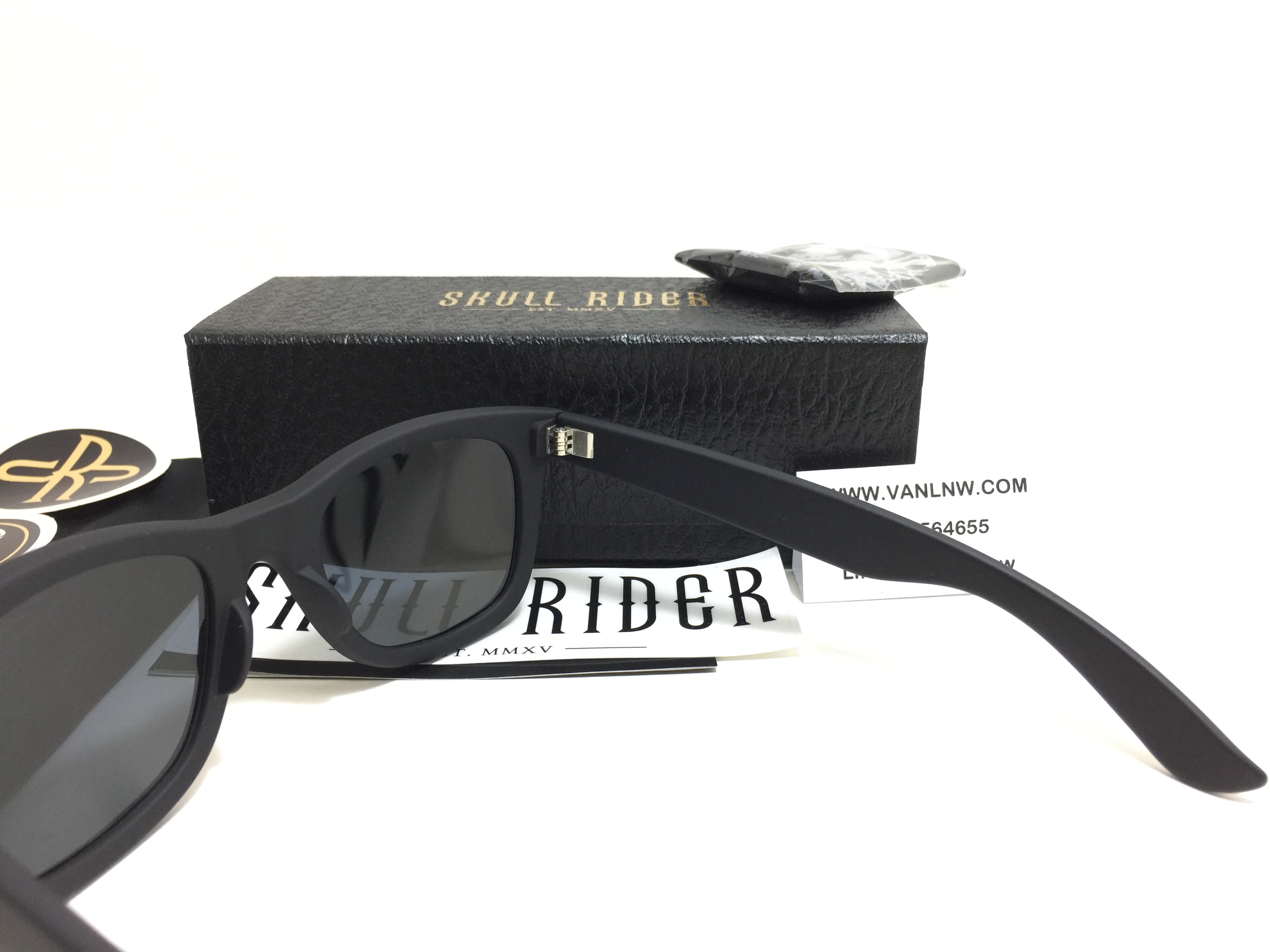 แว่นกันแดด SKULL RIDER รุ่น Rubber Stripe Gold <Skull-39>