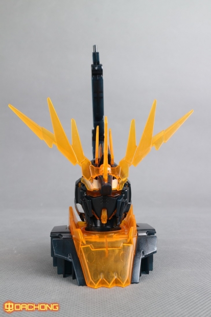 RX-0 Unicorn 02 Banshee Head Display Base