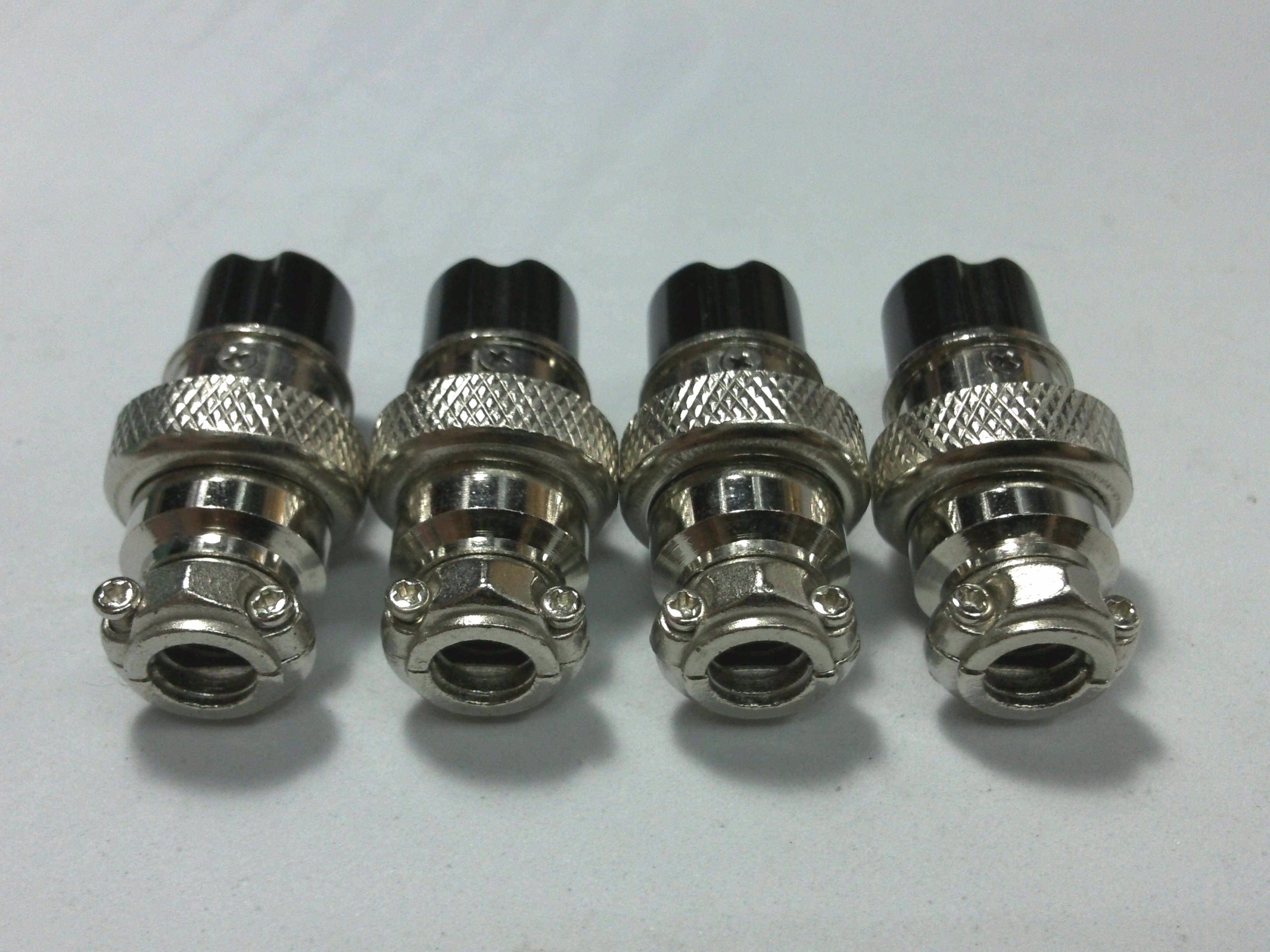 J.เครื่องส่ง 4P ต่อสาย