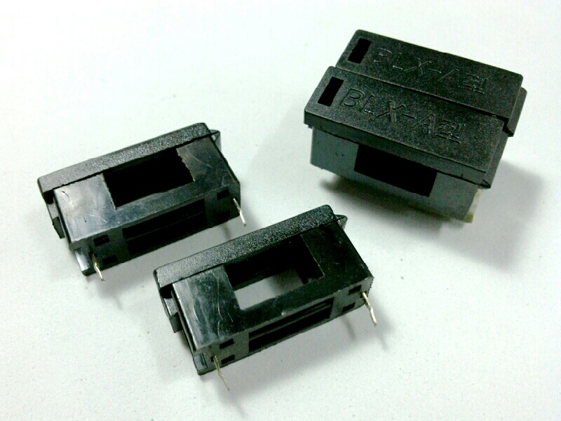 กระบะฟิวส์ - 20MM./ฝาพับ