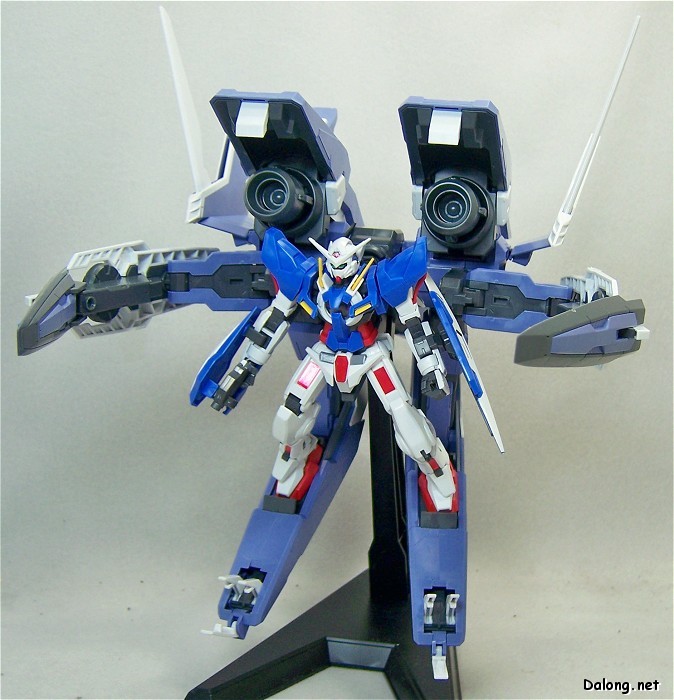 HG OO (13) 1/144 GN Arms Type E + Gundam Exia (Transam Mode)