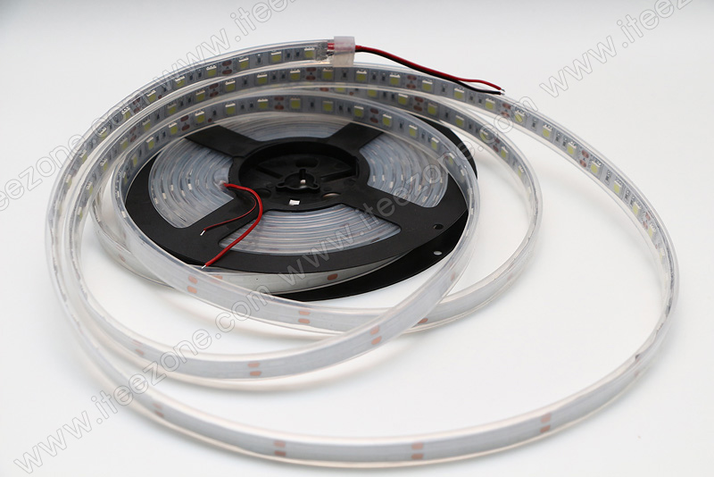 LED Strip เส้น ม้วน 5 เมตร สี Warm white 3000K ท่อซิลิโคน (กันน้ำ IP67)