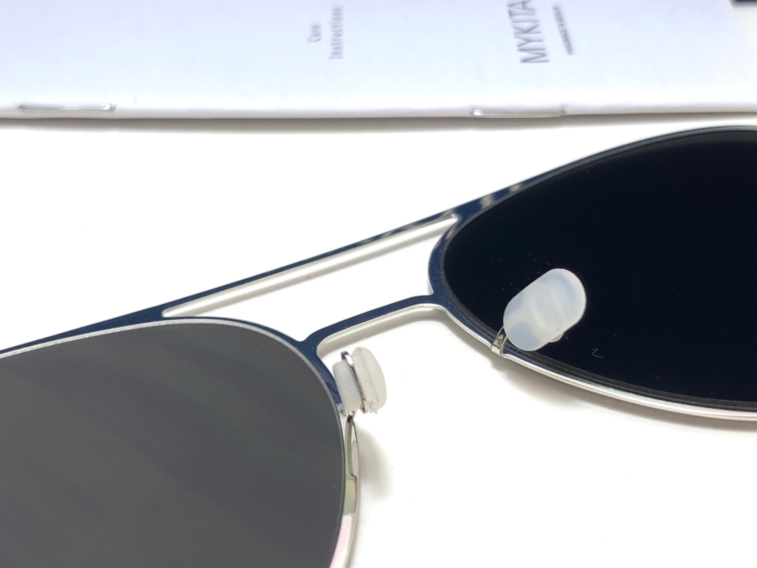 แว่นกันแดด MYKITA JOLAN COL.002 57-18 140 <ปรอทเงิน>