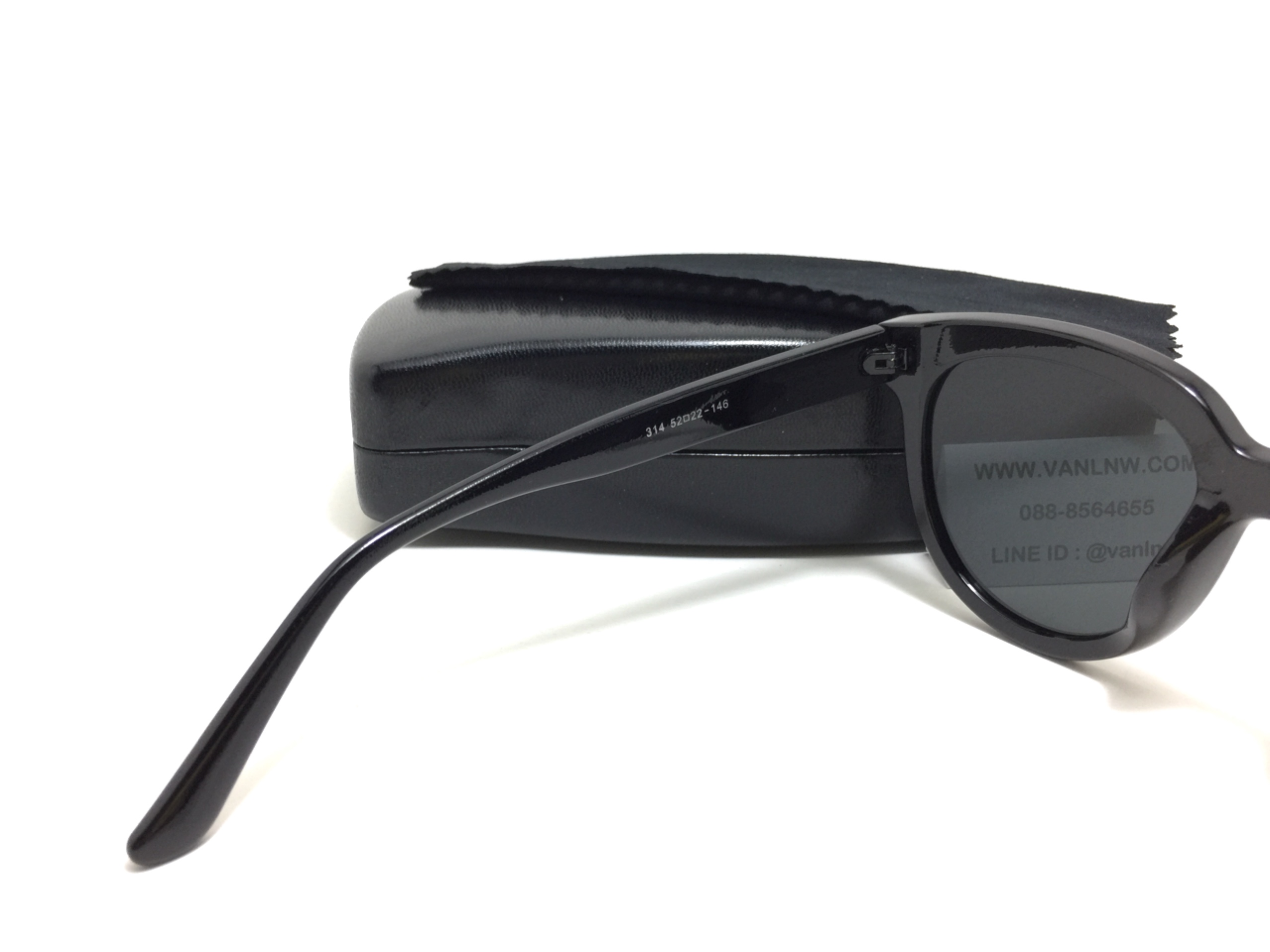 แว่นกันแดดแฟชั่นผู้หญิง Black Ready Stock 337 52-22 146 <ดำ>