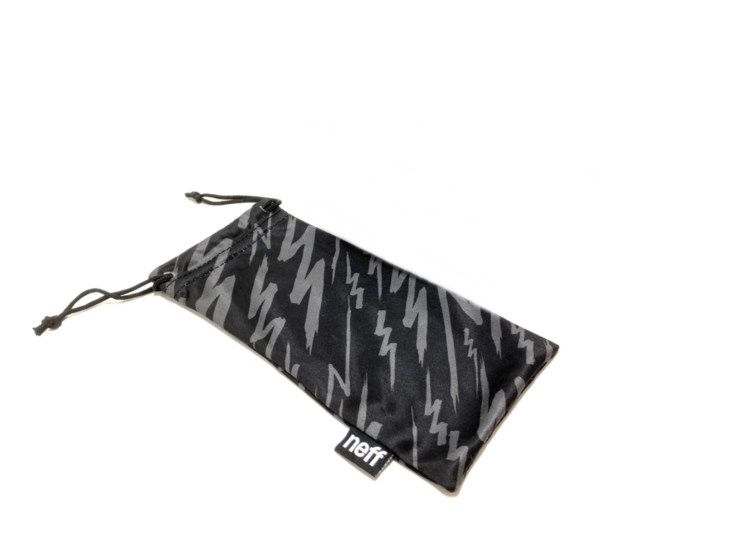 แว่นกันแดด Neff Chip Red Soft Touch NF0309 Unisex Eyewear