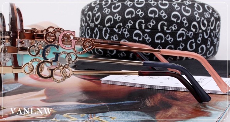 แว่นกันแดด Guess Sunglasses รุ่น GF6054 59-14 145 *3 <แท้ 100%>