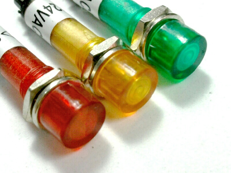 หลอดหน้าปัด-หัวตัดXD7-1/24V