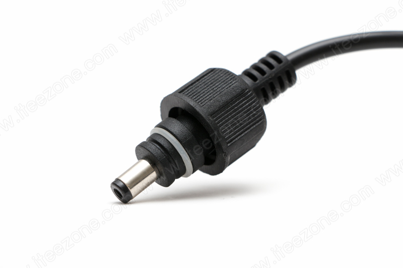 สายไฟหุ้ม PVC สีดำ 5 เมตร (บวก ลบ) สำหรับใช้ภายนอก ขั้วแจ็ค DC ตัวผู้-ตัวเมียกันน้ำ