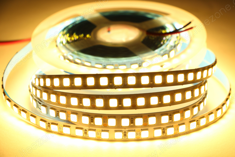 [Extreme Light Plus] สว่างที่สุด LED Strip เส้น 5054 120 เม็ด/M ม้วน 5 เมตร สี Warm white 3000K (ไม่กันน้ำ IP20)