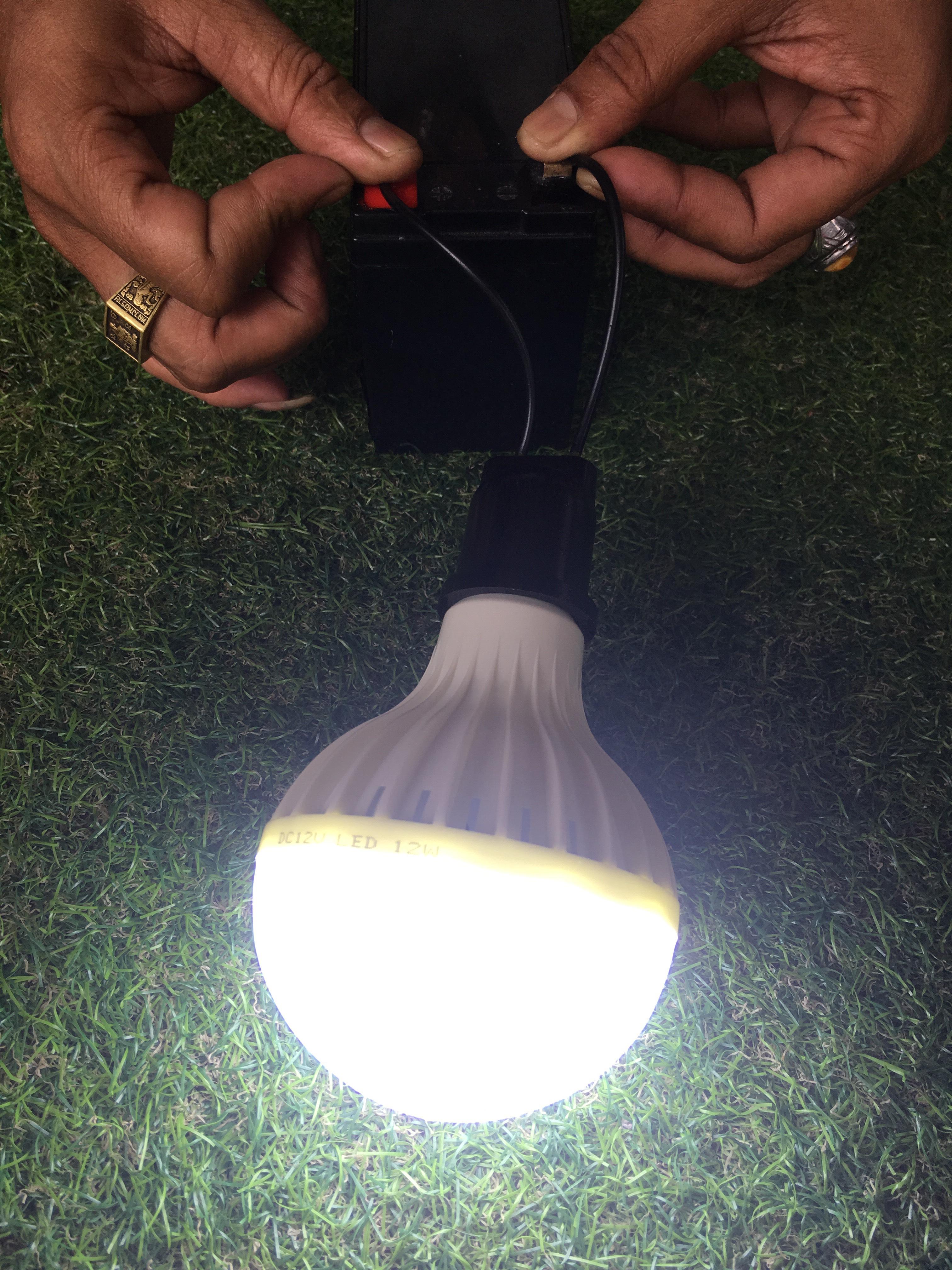 ขั้วเกลียว E27 12V 220V ขั้วกันน้ำ