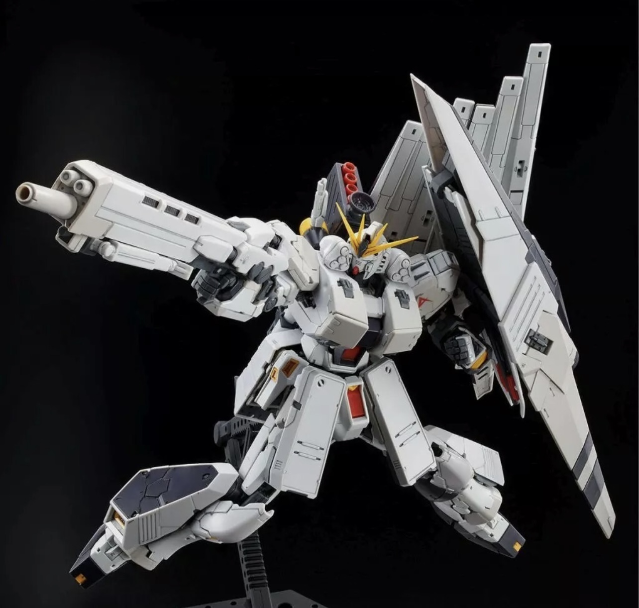 RG 1/144 HWS RX-93 Nu (RG32A)
