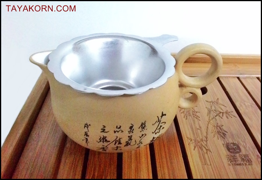 ขายส่งที่กรองชาสแตนเลสขอบดอกไม้ Stainless Steel Strainer FL0506