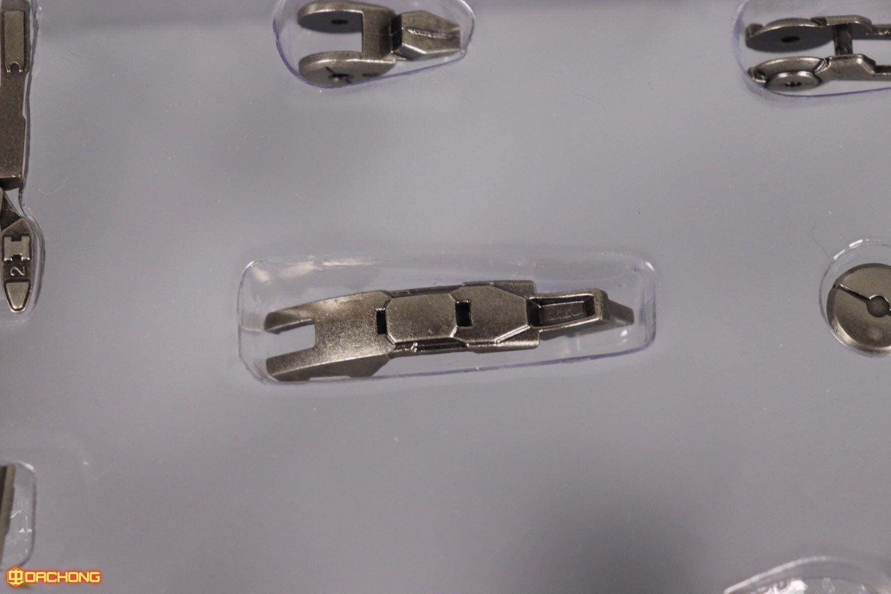 MG 1/100 Barbatos Lupus [Spidercrab]