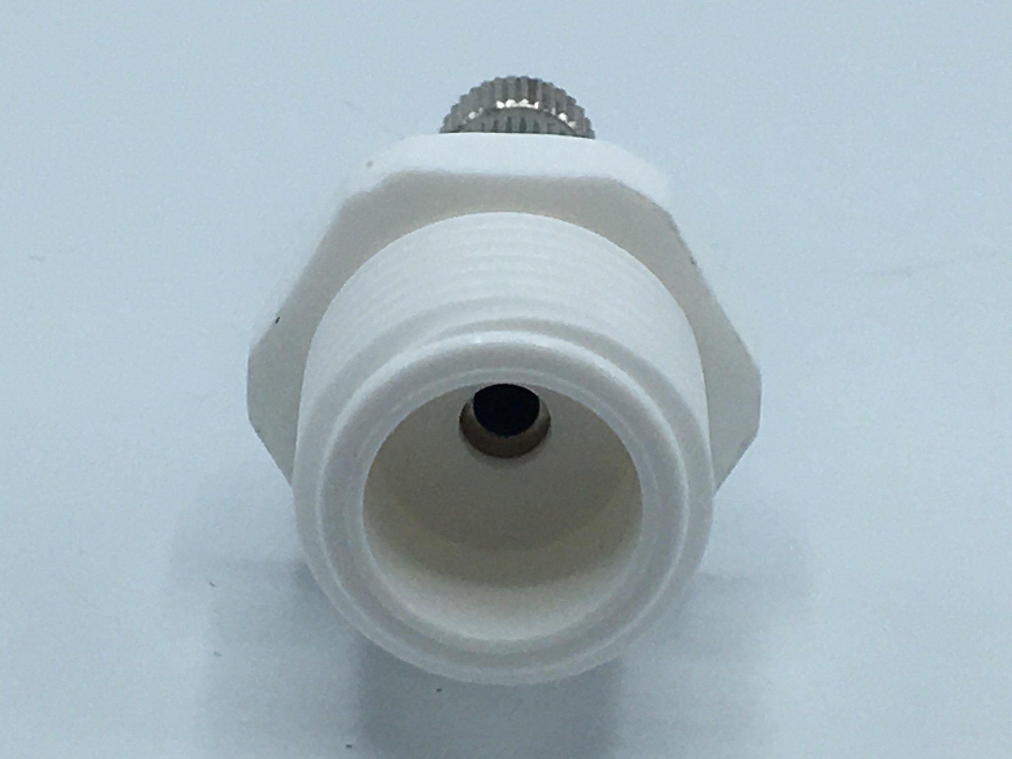 หัวพ่นหมอก+ข้อต่อ4หุน ความละเอียด 0.3 mm. (100ตัว)(ความละเอียดค่อนข่างมาก ฟุ้งค่อนข้างน้อย ใช้รอบอาคาร,ร้านค้า,สวนหย่อม,ฟาร์มสัตว์)