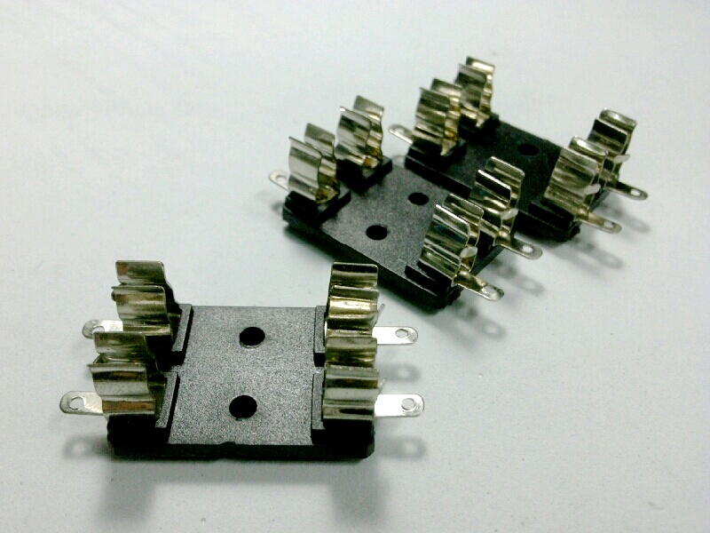 กระบะฟิวส์ 30MM. - 2P