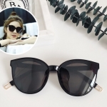 แว่นกันแดดแฟชั่นผู้หญิง Black Ready Stock 337 52-22 146 <ดำ>