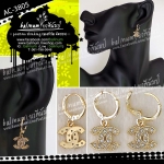 งานชุบทอง 24K ฝังเพชร CZ (Cubic Zirconia) แบบละเอียด งานพรีเมียมเกรดจิวเวลรี่ ไม่ลอกไม่ดำไม่เขียว ไม่คันไม่แพ้ไม่กัดผิว สไตล์เรียบหรูแบบมินิมอล ใส่ในชีวิตประจำวัน หรือใส่ออกงานก็ได้ สะท้อนเล่นไฟระยิบระ ทอง (Gold)