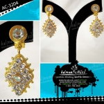 Indian earrings ต่างหูอินเดีย (แบบหนีบ) ประดับเพชรสีขาว สะท้อนเล่นไฟระยิบระยับ ดูหรูหราและสวยงามมากค่ะ ทอง (Gold)