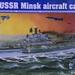 1/700 USSR Minksk aircraft carrier [Trumpeter]