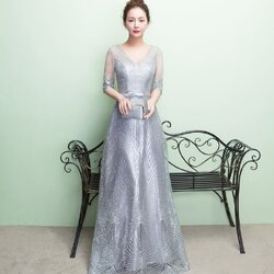 ชุดราตรียาว ทรงเอ แขนสามส่วน สีเทา ผ้ากลิตเตอร์ มีซับใน ใส่แล้วไม่คันคะ พร้อมส่ง L