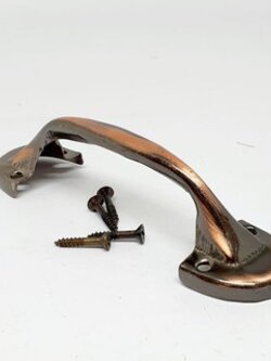 มือจับประตู-หน้าต่าง ขาบัว เหล็ก สีทองแดงรมดำ วัตถุดิบเหล็ก แพ็ค1ชิ้น อีสออน (เหล็ก) 5"สี AC ทองแดงรมดำ