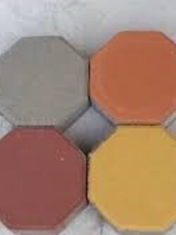 อิฐหกเหลี่ยม ขนาด 25x20x6 ซม. จำนวน 27 ก้อน/ตรม. ขนส่งบรรทุก 1,800 ก้อน/เที่ยว **ราคานี้สำหรับรับเอง ยังไม่รวมค่าขนส่ง ค่าจัดส่งคิดตามระยะทาง